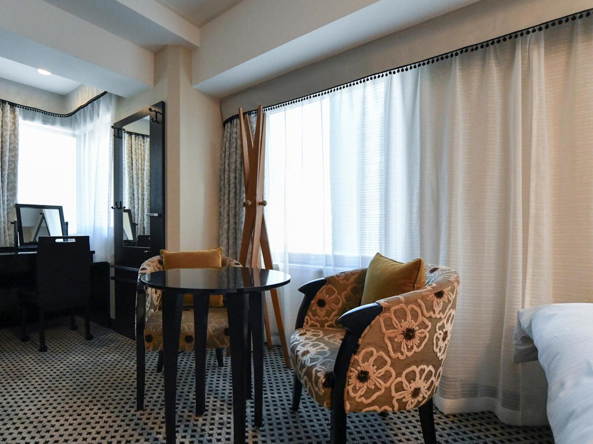 Apa Hotel Shimbashi Onarimon Токіо Екстер'єр фото